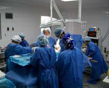 Cirugí­as aplazadas por falta de insumos: nueva sentencia fortalece la defensa de los pacientes